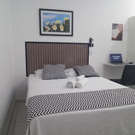 Appartamento Loft7 Garagem Wifi Proximo Aparecida E Industrias Pindamonhangaba Esterno foto